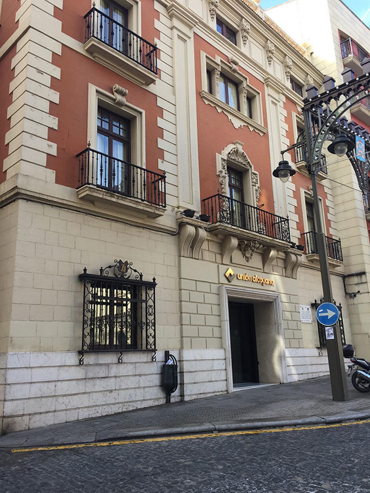 Unión Alcoyana: Una compañia pionera en el sector de los seguros en España