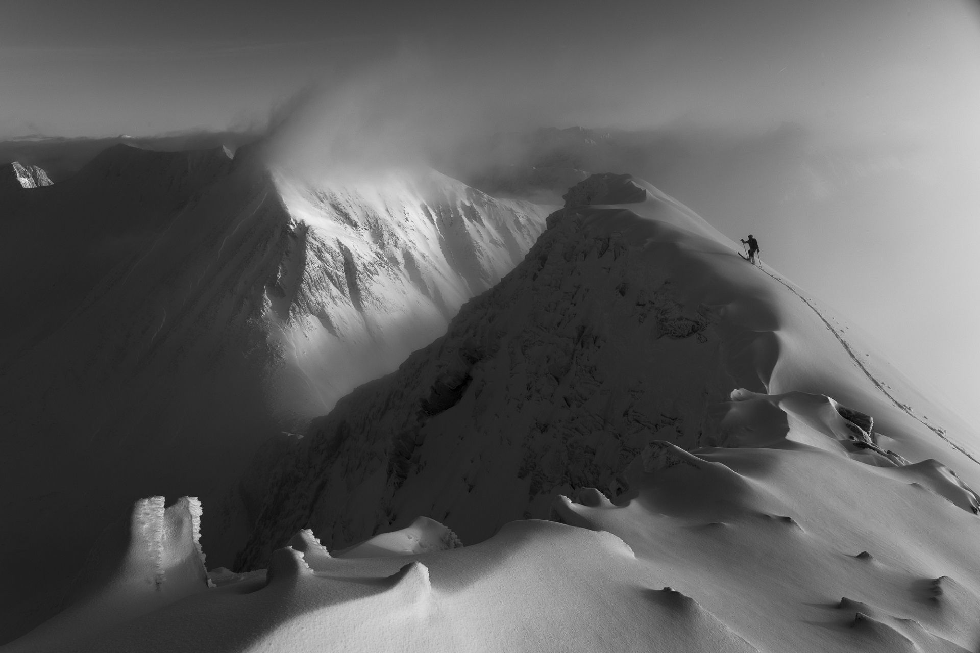 THE CHURCH'S ROOF - Stóle Johan Aklestad (Noruega) - Highly Commended WINTER MOUNTAIN SPORTS.jpg