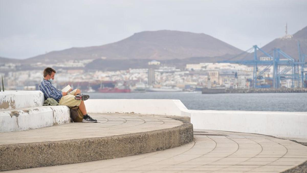 Gran Canaria sube a alerta 2 y el Gobierno pide al TSJC volver a restringir la movilidad nocturna a partir del nivel 3