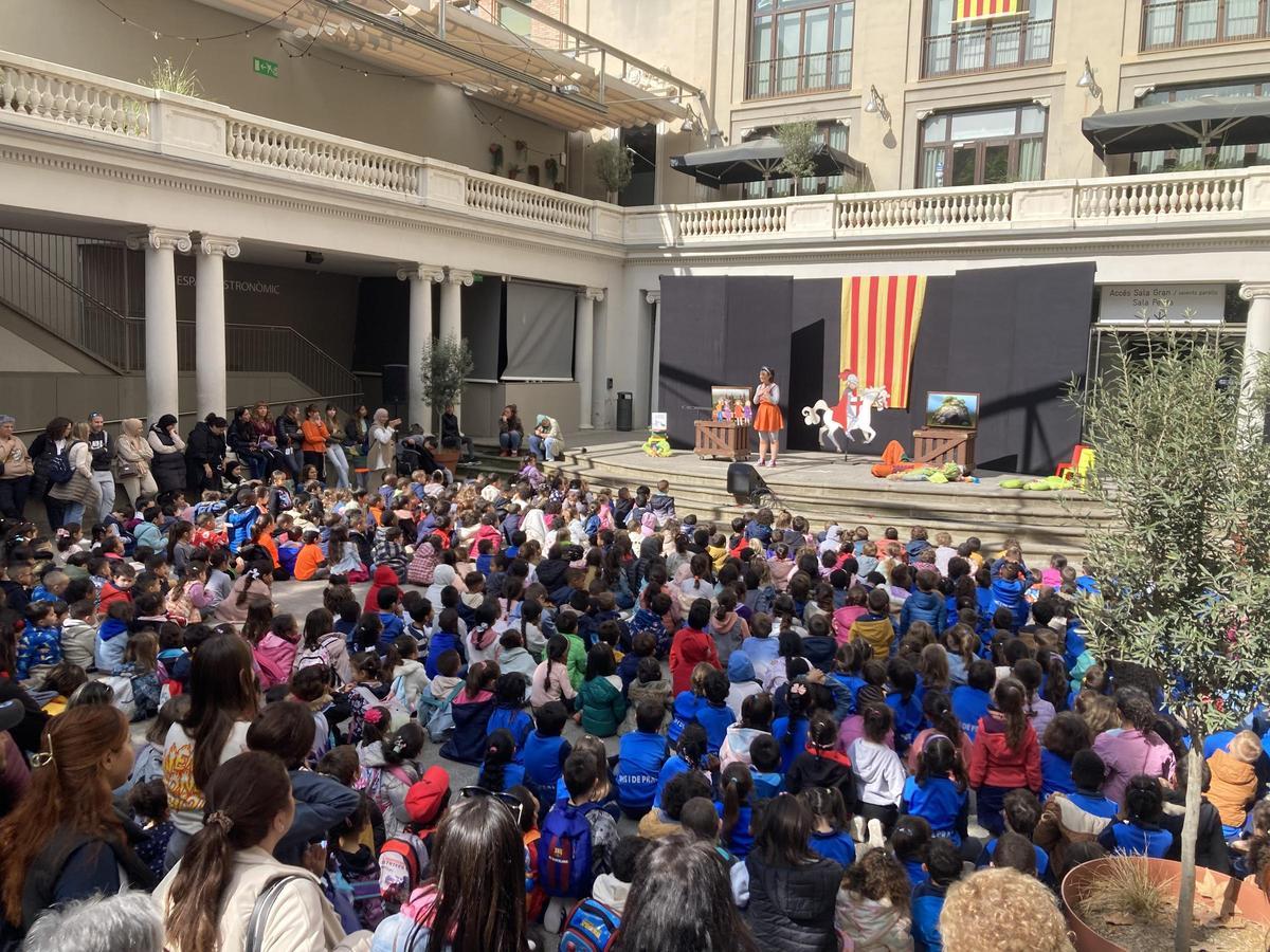 Un moment de l'espectacle del Servei Educatiu del Kursaal, l'any passat