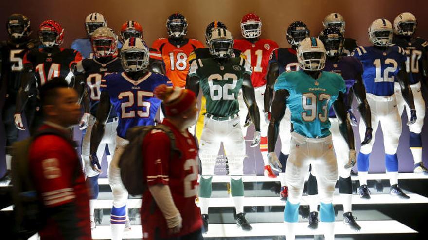 Exposición de camisetas de la NFL