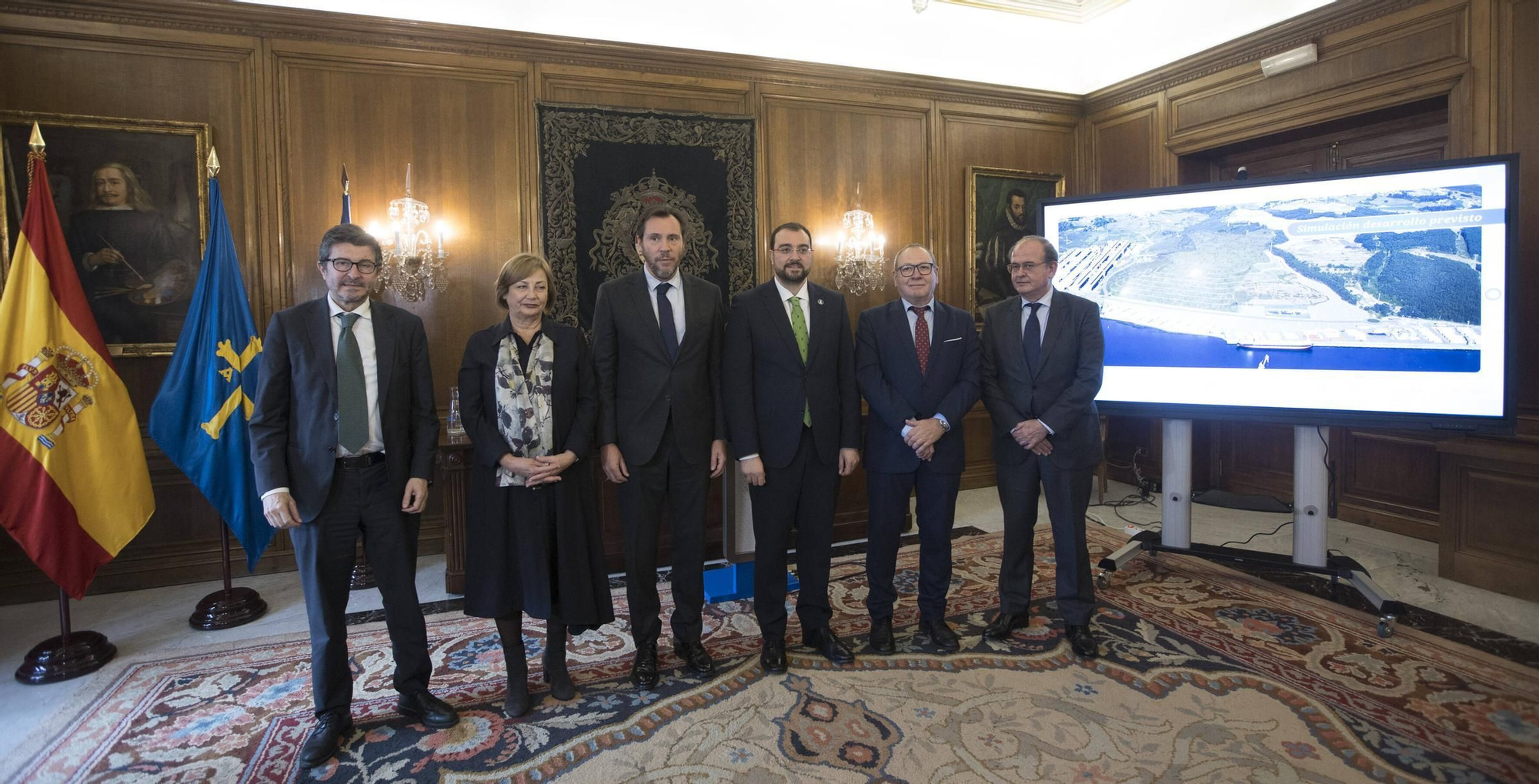 EN IMÁGENES: Así ha sido la visita a Avilés de Óscar Puente, ministro de Transportes y Movilidad Sostenible
