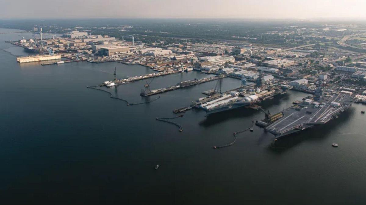 El astillero Newport News Shipbuilding, de Virginia, EE UU.