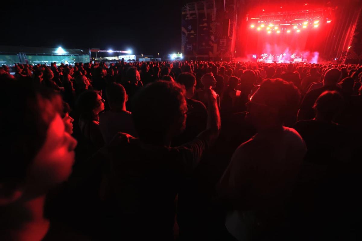 El rock de The Black Crowes conquista Alicante en Área 12