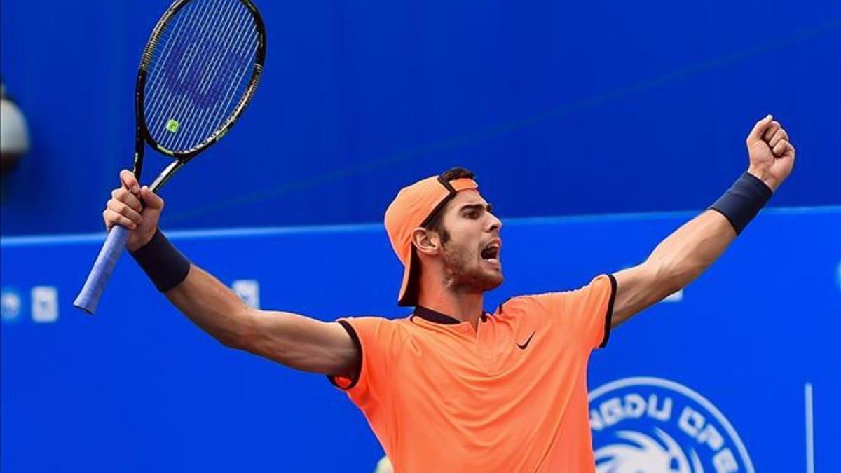 Karen Khachanov estrenó su palmarés a costa de Albert Ramos