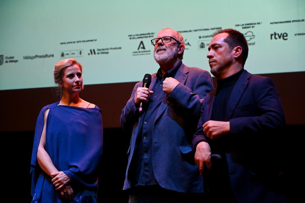 Desirée Vila, Mirito Torreiro y El Langui, antes de la proyección