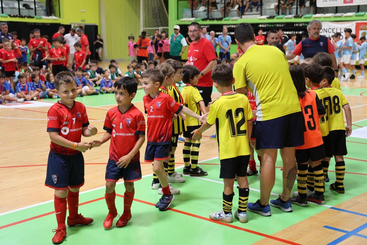 La entrega de medallas de la Vigo Cup, en imágenes