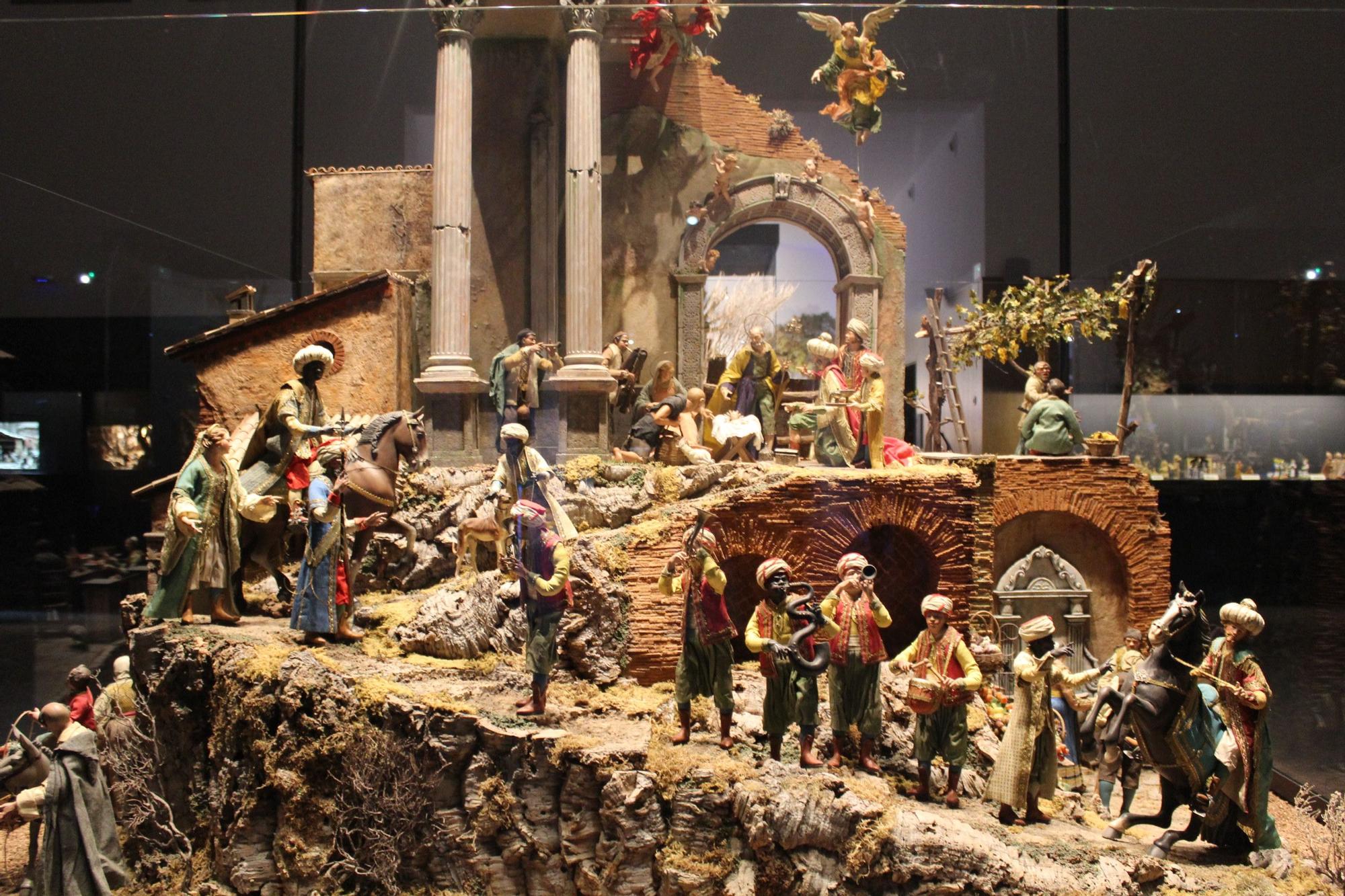 La Diputación de Málaga recibe la Navidad con un belén interactivo con más  de 15.000 miniaturas