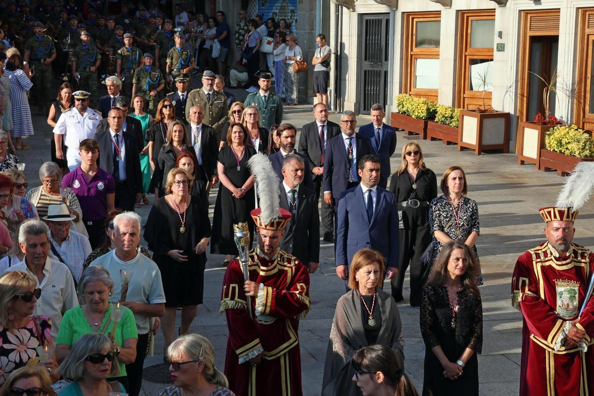 Multitudinaria devoción por el Cristo de la Victoria en Vigo