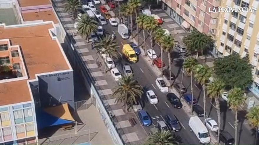 Retenciones en Mesa y López por el cierre del viaducto del Guiniguada hacia el sur