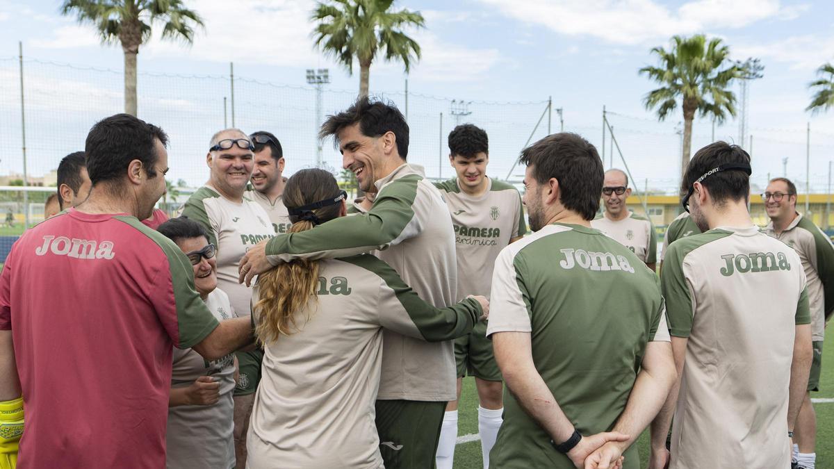 Galería: Los mejores momentos de la visita de Gerard Moreno al equipo EDI del Villarreal