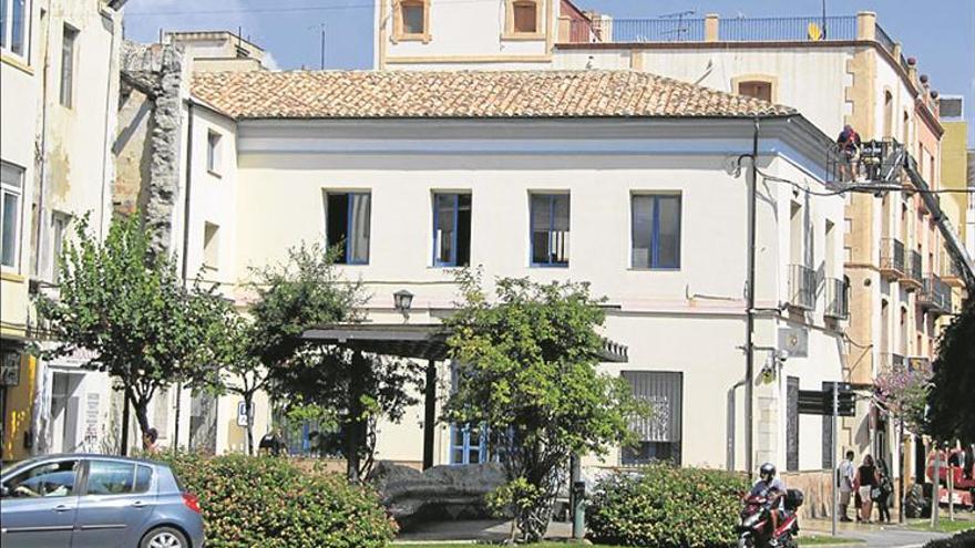 Reordenan áreas de Vinaròs tras arreglar la sede de la Policía