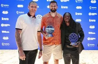 Perry, Kravish y Osetkowski, premiados por la BCL