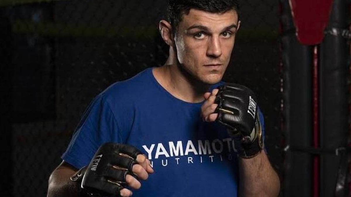 L’agressor d’un taxista de Formentera és un lluitador professional d’arts marcials mixtes del circuit de l’UFC L’agressor d’un taxista de Formentera és un lluitador professional d’arts marcials mixtes del circuit de l’UFC