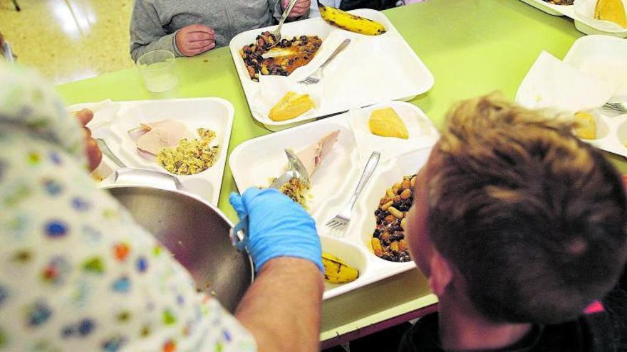 ¿Es la adicción a la comida la causa de la obesidad infantil en Canarias?
