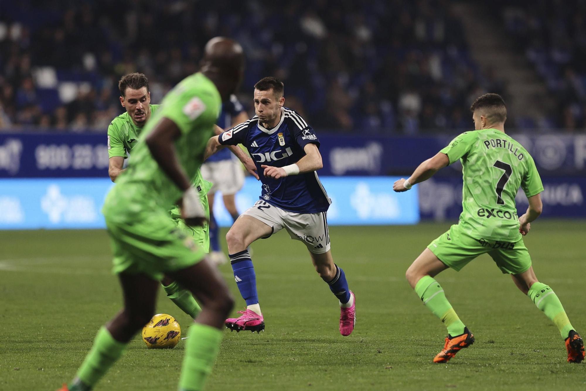 El partido entre el Real Oviedo y el Leganés, en imágenes