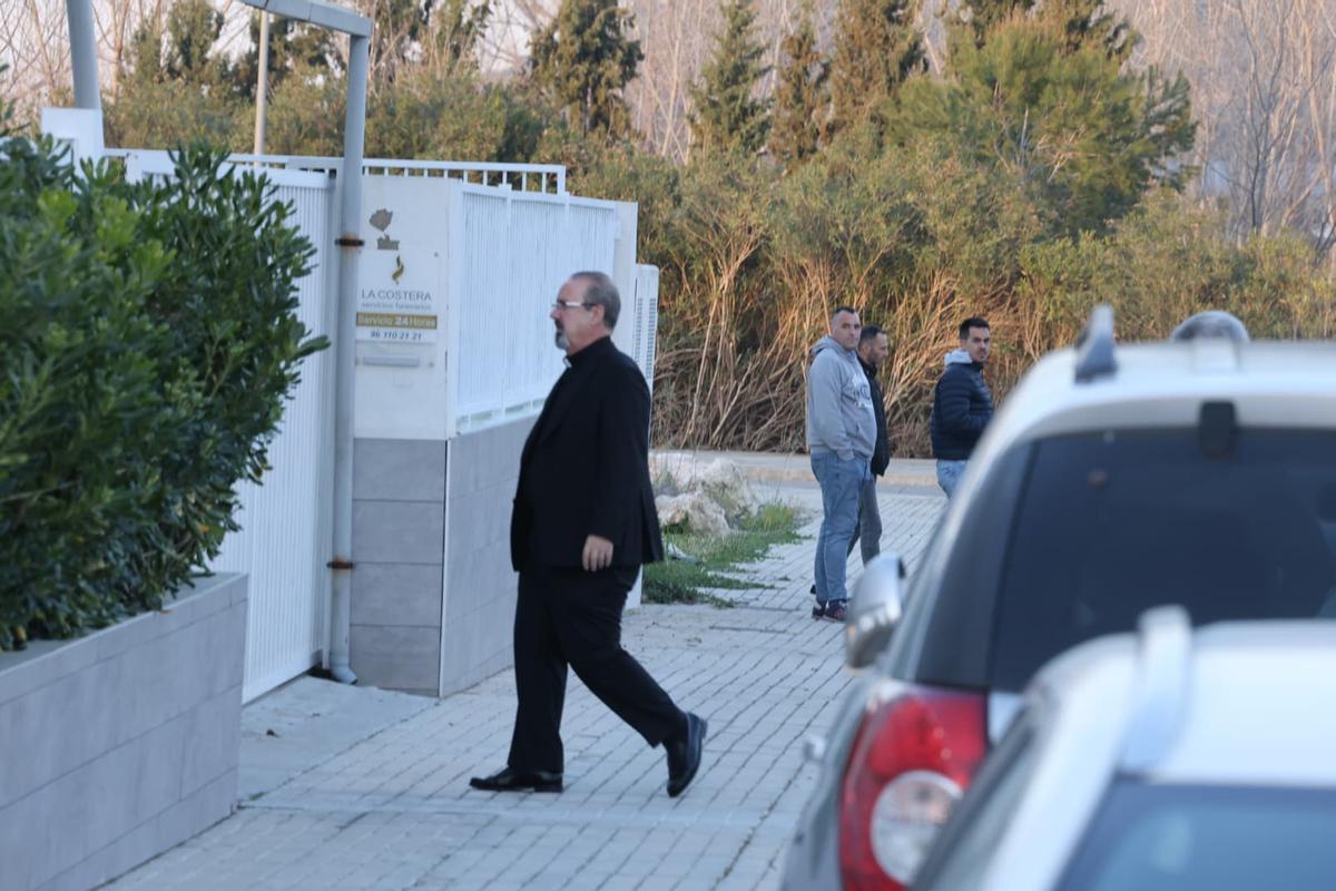 Familiares y amigos despiden a Tejero en Xàtiva