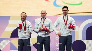 Ten, Jaramillo y Cabello, subcampeones paralímpicos de la velocidad por equipos en París 2024