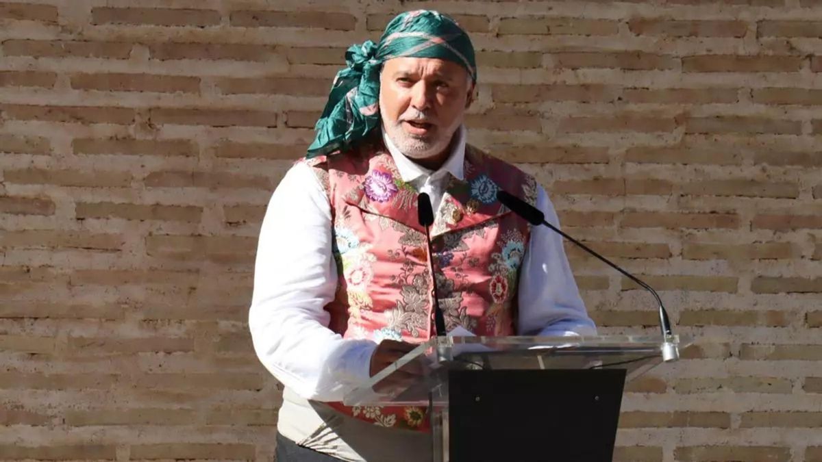 ulián Carabantes, en el homenaje a la Senyera del Marítim