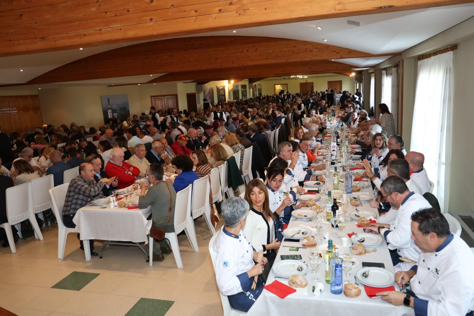 El almuerzo oficial del XXXI Capítulo da Cofradía do Centolo Larpeiro.