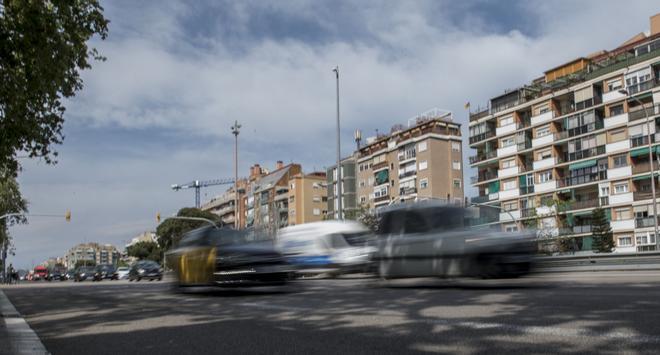 El Área Metropolitana flexibiliza las exigencias de aparcamiento para facilitar la vivienda asequible