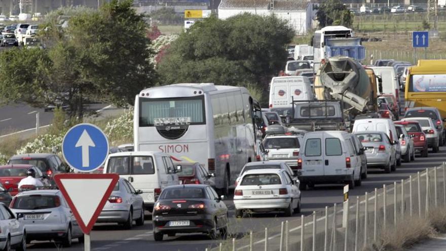 Atasco en la ciudad de Barcelona.