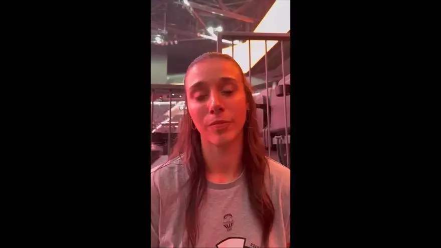 Raquel Carrera se despide del Valencia Basket rumbo a la WNBA