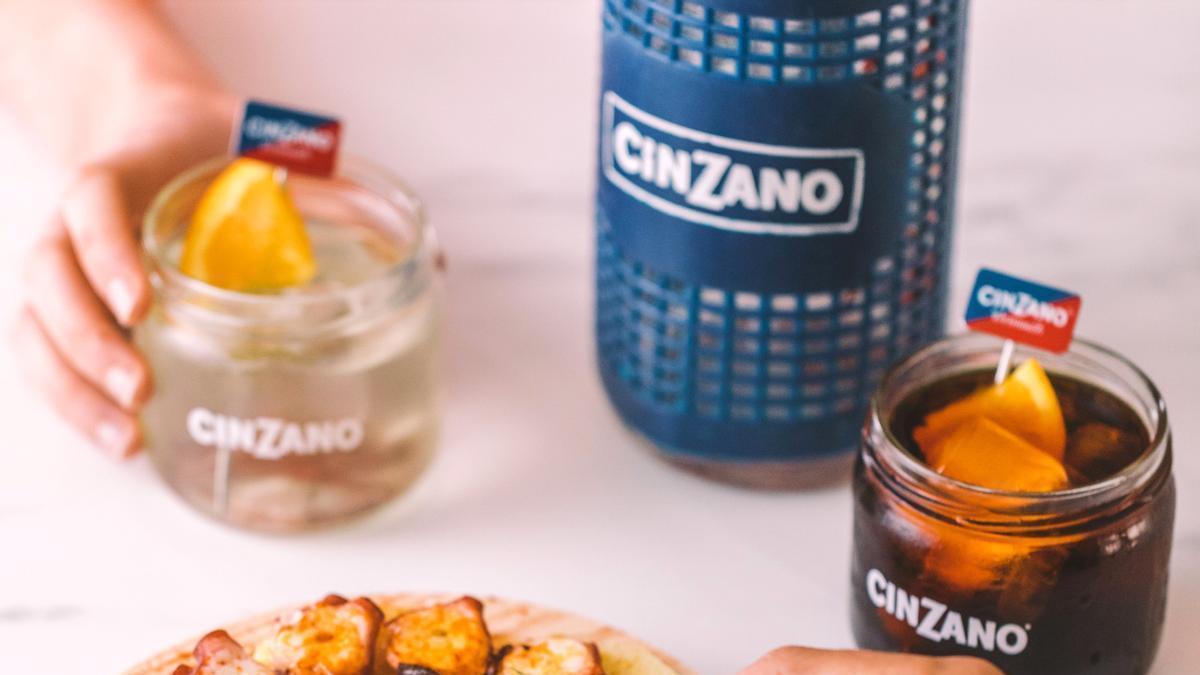 Vermut y tapa, el reclamo de la IV Ruta 'El Vermut de la Ciudad' en A Coruña.
