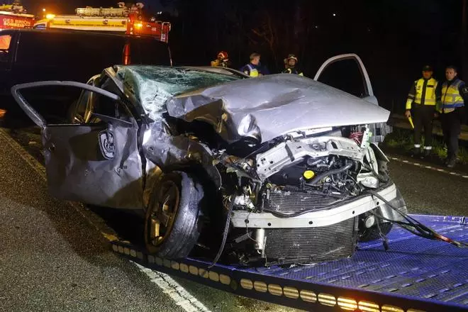 Dos fallecidos y dos heridos graves en un accidente en Ames