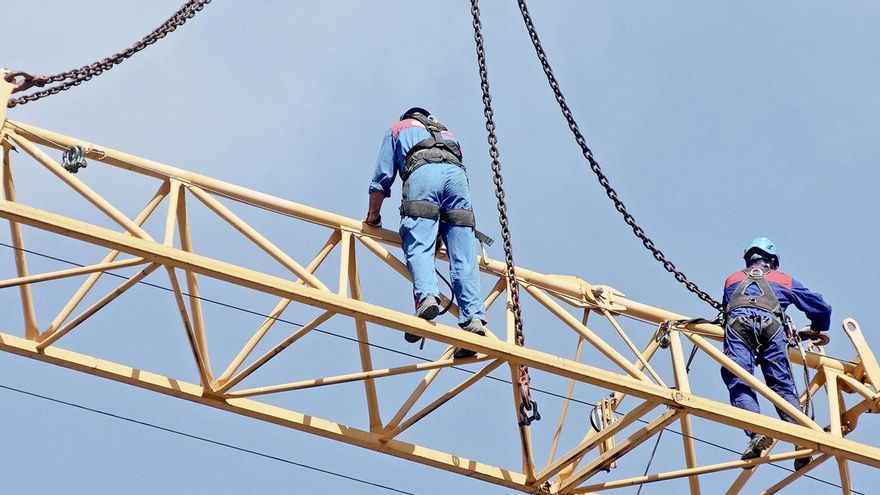 &#039;Mediterráneo&#039; reúne a cuatro expertos para debatir sobre la seguridad laboral