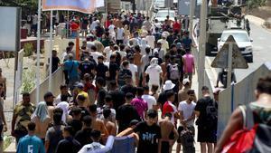 Centenares de migrantes vuelven a ritmo constante a Marruecos tras entrada masiva a España