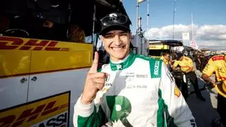 Álex Palou gana a placer el novedoso ‘Reto del millón de dólares’ de la IndyCar