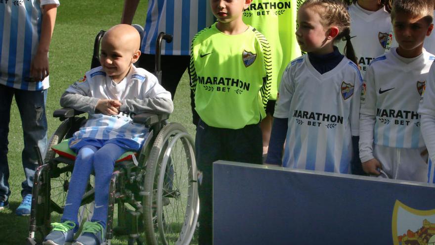 Pablo trae su lucha contra el cáncer a La Rosaleda