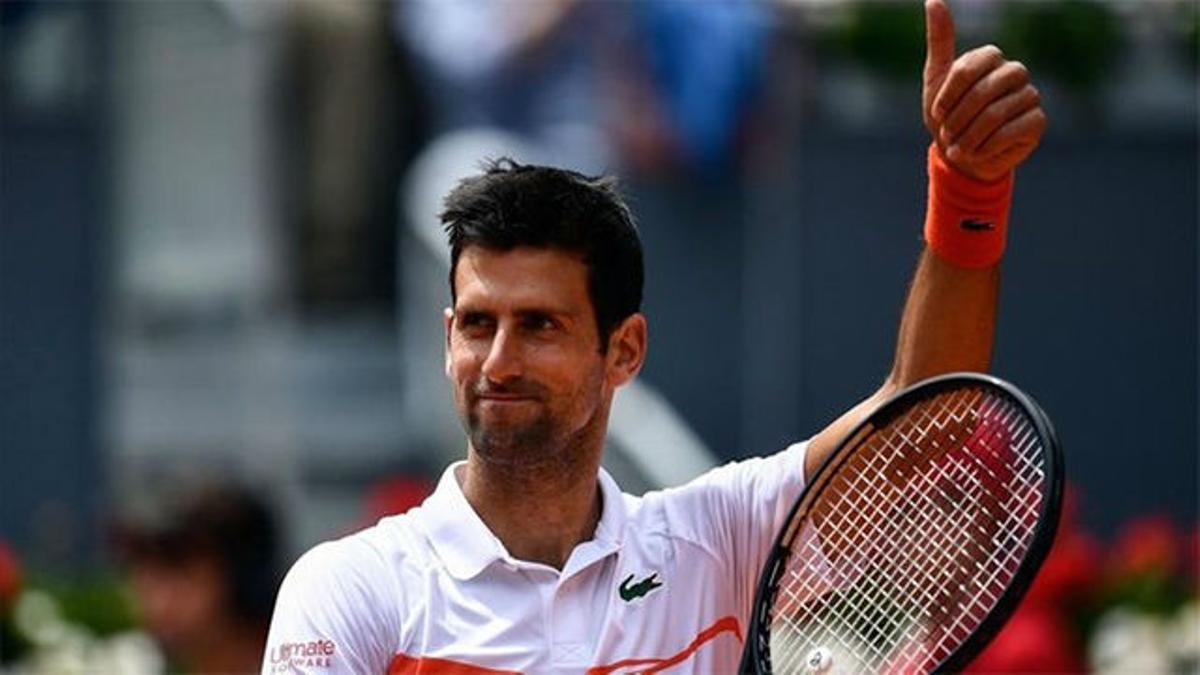 Djokovic avanza en el Mutua Madrid Open tras ganar a Chardy 6-1 y 7-6 (2)