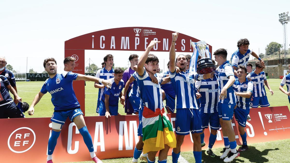 El Dépor le gana al Barcelona la final de la Copa de Campeones y es el mejor juvenil de España