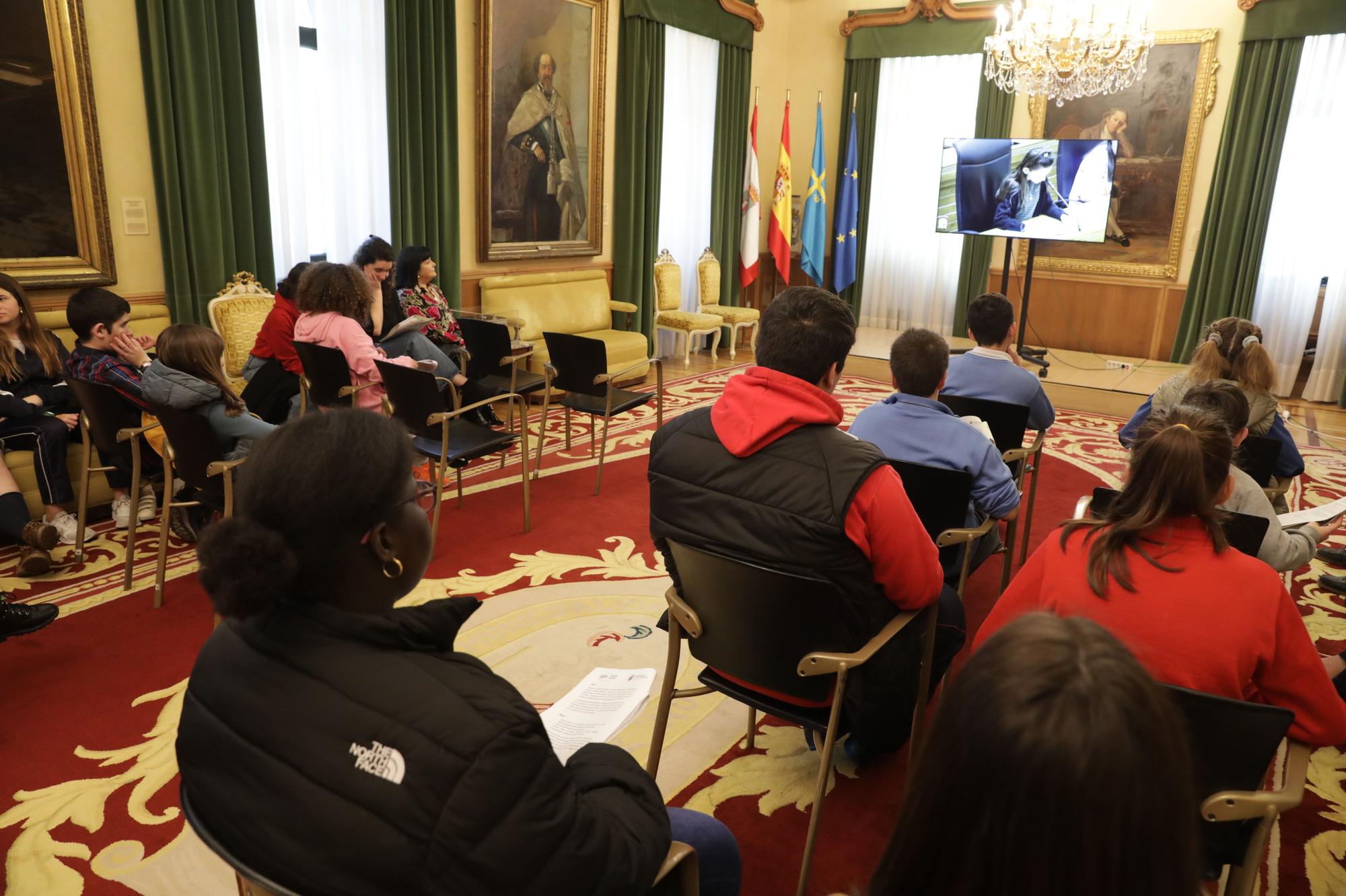 En imágenes: El Pleno infantil en el Ayuntamiento de Gijón