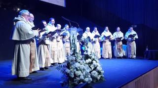 Actuación del coro de la Buena Muerte en el pregón de Semana Santa en Madrid