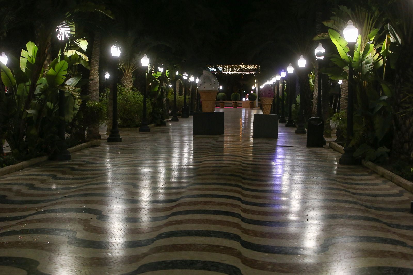 Alicante, vacía durante la Nochevieja del año Covid