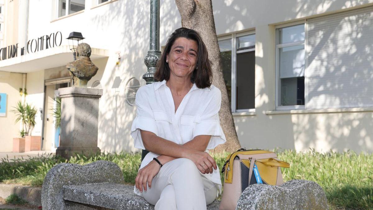 Ángela Martínez trabajaba como educadora infantil, se presentó a la PAU para mayores de 25 años y hoy, con 42 años, prepara oposiciones