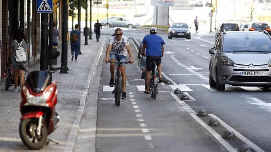 Los zaragozanos, los que más usan la bici para desplazarse