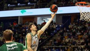 El Joventut assalta Màlaga i reforça el tercer lloc