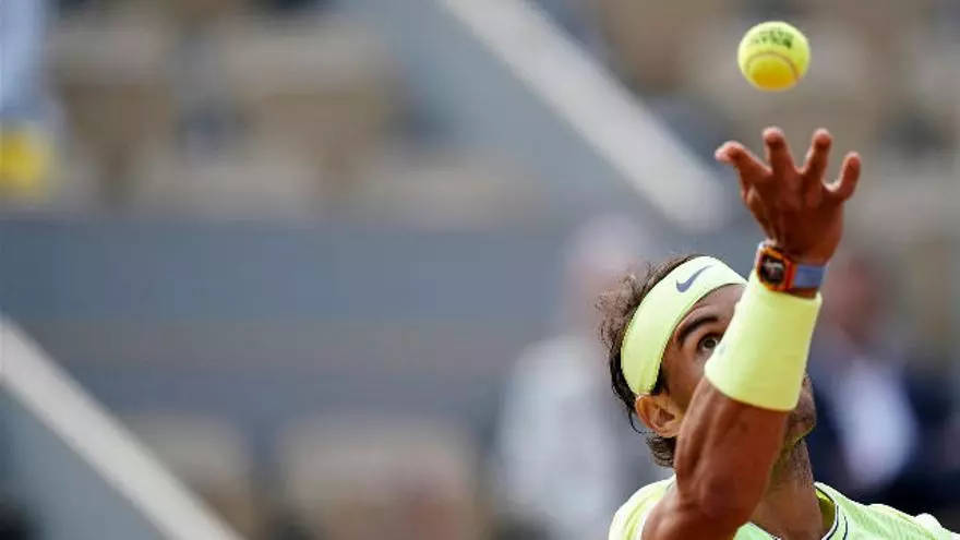 Nadal vence a Nishikori y se enfrentará a Federer en semis