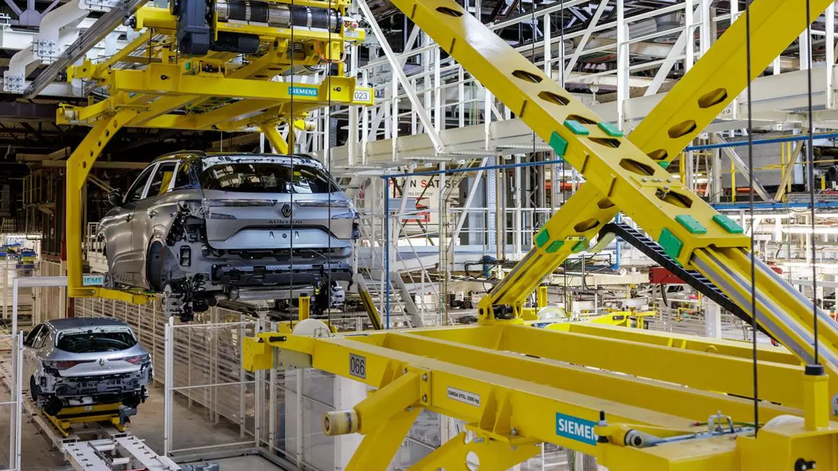 El Grupo Renault fabricará coches eléctricos en España