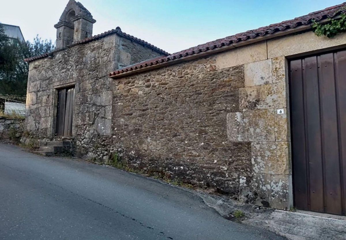 Capilla en el lugar de A Calzada. | A. V. N.