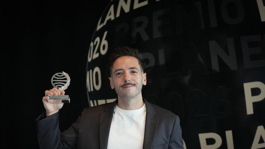 Sergio Hernández explora las heridas de la Guerra Civil en su novela 'La añoranza', finalista del Premio Planeta