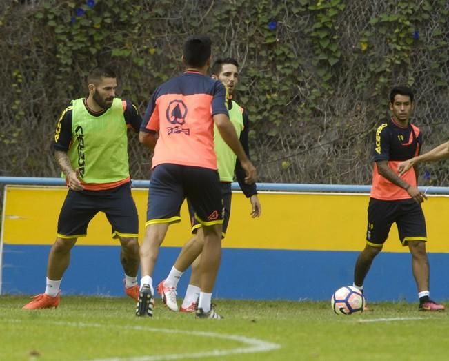 ENTRENAMIENTO DE LA UD LAS PALMAS EN BARRANCO ...