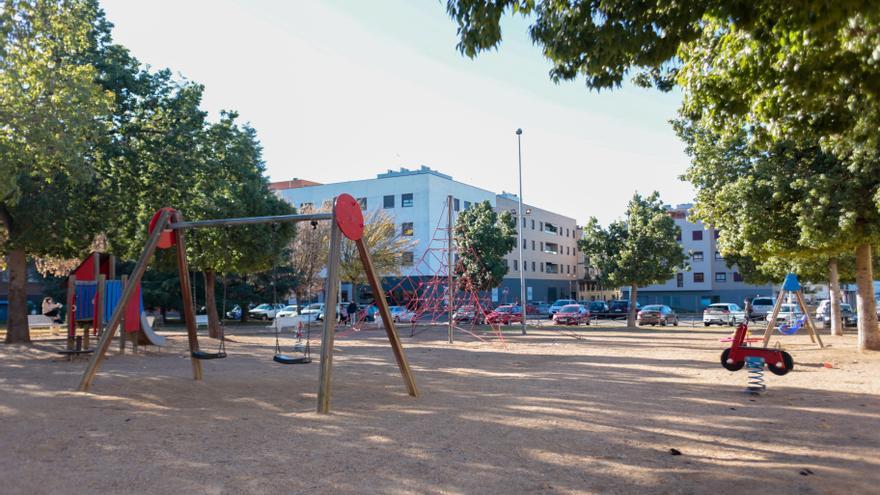 La empresa Avaqus renovará el área de juegos infantiles del parque del Diocles