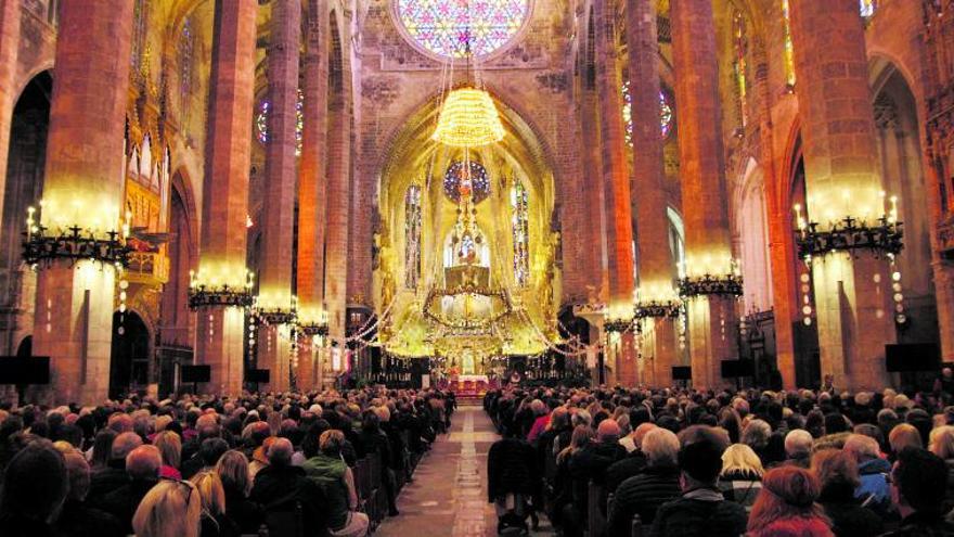 Größter deutschsprachiger Gottesdienst im Ausland: Die Christvesper in der Kathedrale von Palma de Mallorca wird 50