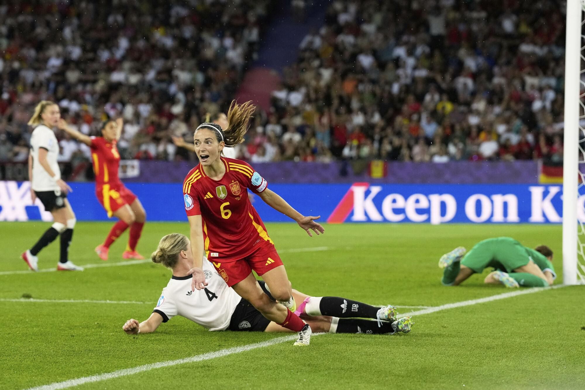 Spain&#039;s Aitana Bonmati celebrates after scoring the opening goal during the Women&#039;s Euro 2025 semifinals soccer match between Germany and Spain at Stadion Letzigrund in Zurich, Switzerland, Wednesday, July 23, 2025. (AP Photo/Alessandra Tarantino)