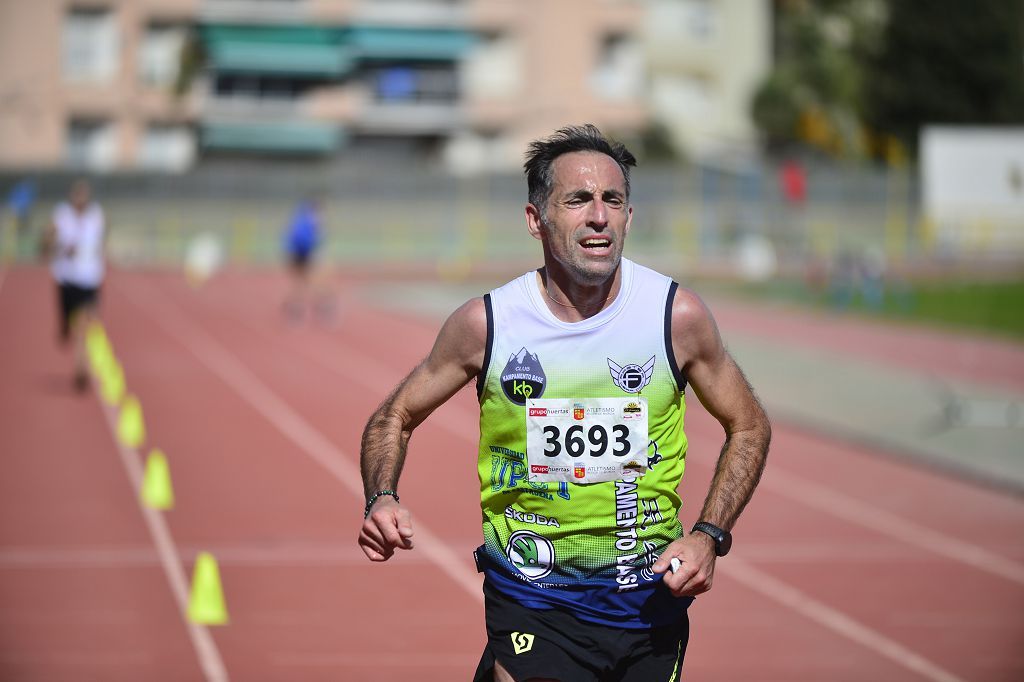 Pruebas de atletismo nacional en la pista de atletismo de Cartagena este domingo